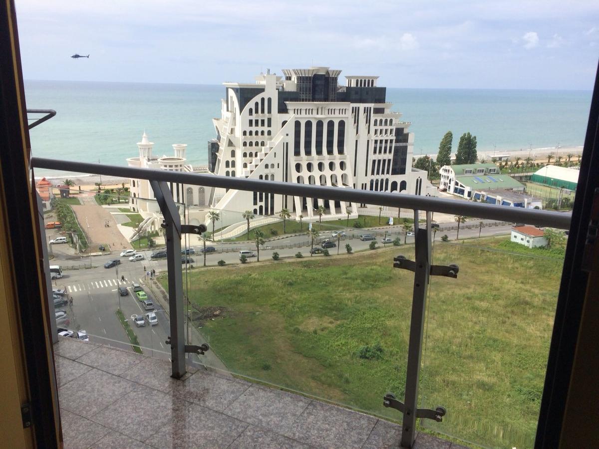 Aparthotel Orbi Plaza Tamara Batumi Exterior foto